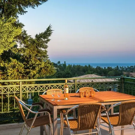 Villa Vlychada - With Private Pool Vlikhadha